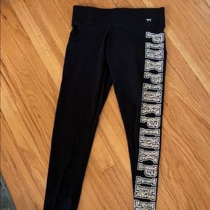 Women’s Victoria’s Secret Pink leggings. Size L.